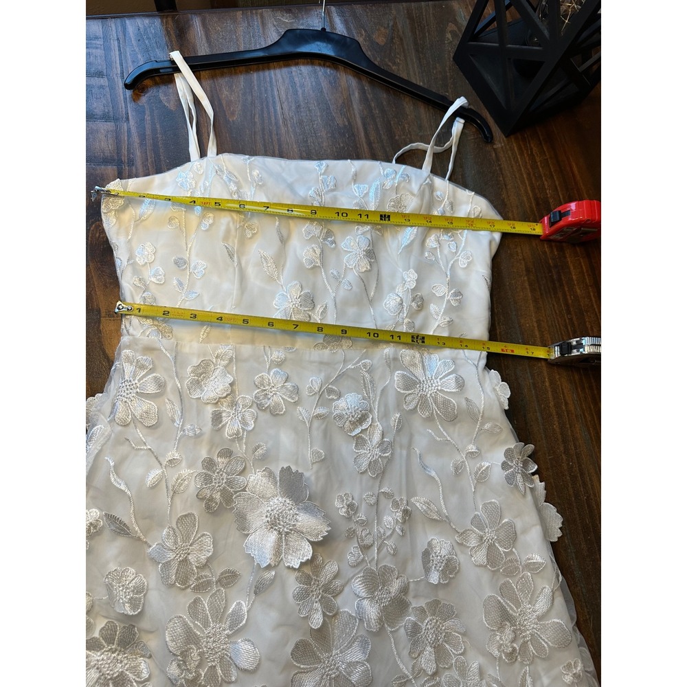 Lulus White Floral 3D Embroidered Organza Midi Dress Fairycore Woman's Large NWT - Picture 12 of 17